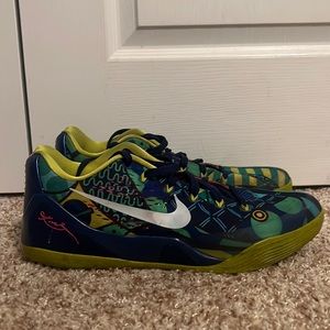 Kobe ‘Brazil’ basketball shoes
